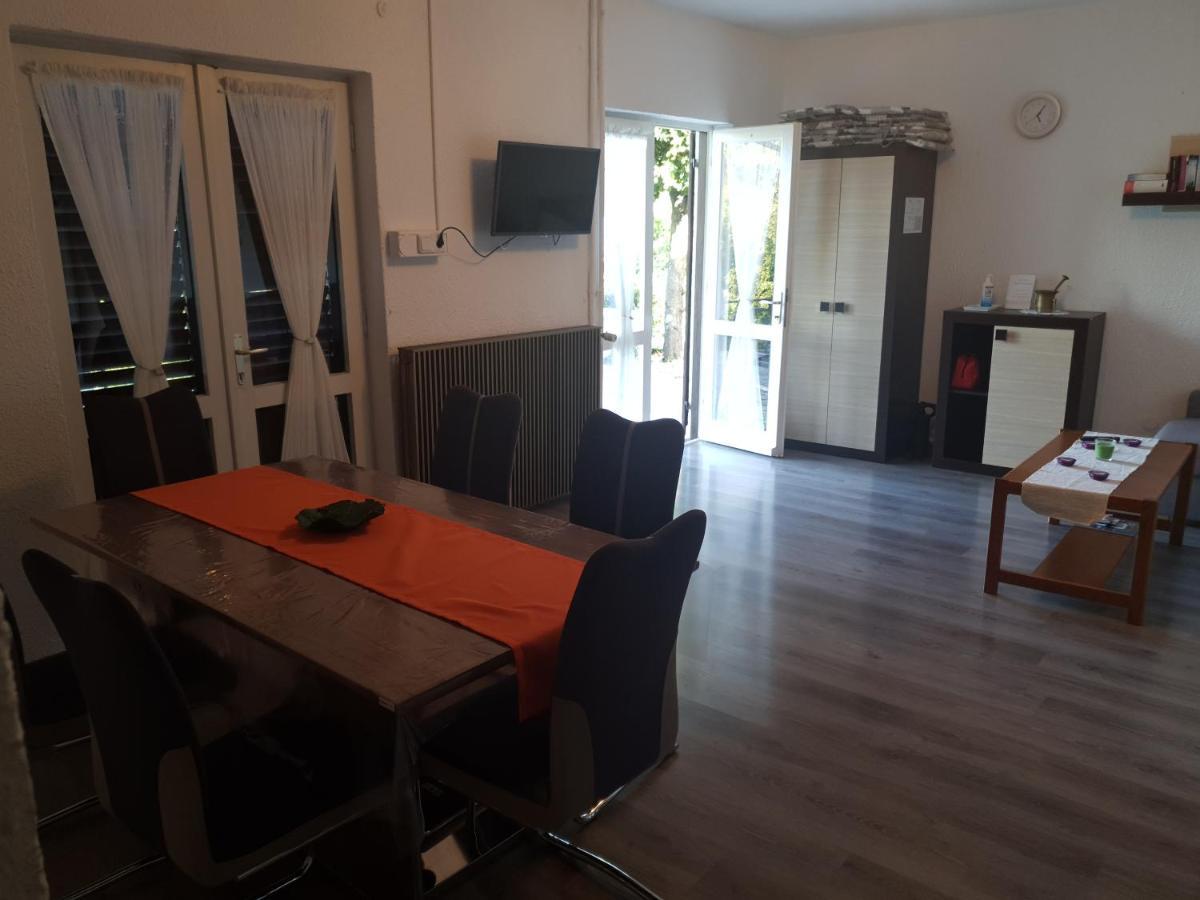 Apartman Vida 2 Icici Luaran gambar